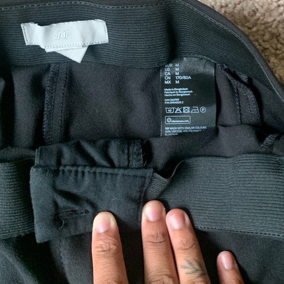 H&M black pants - Picture 3 of 3